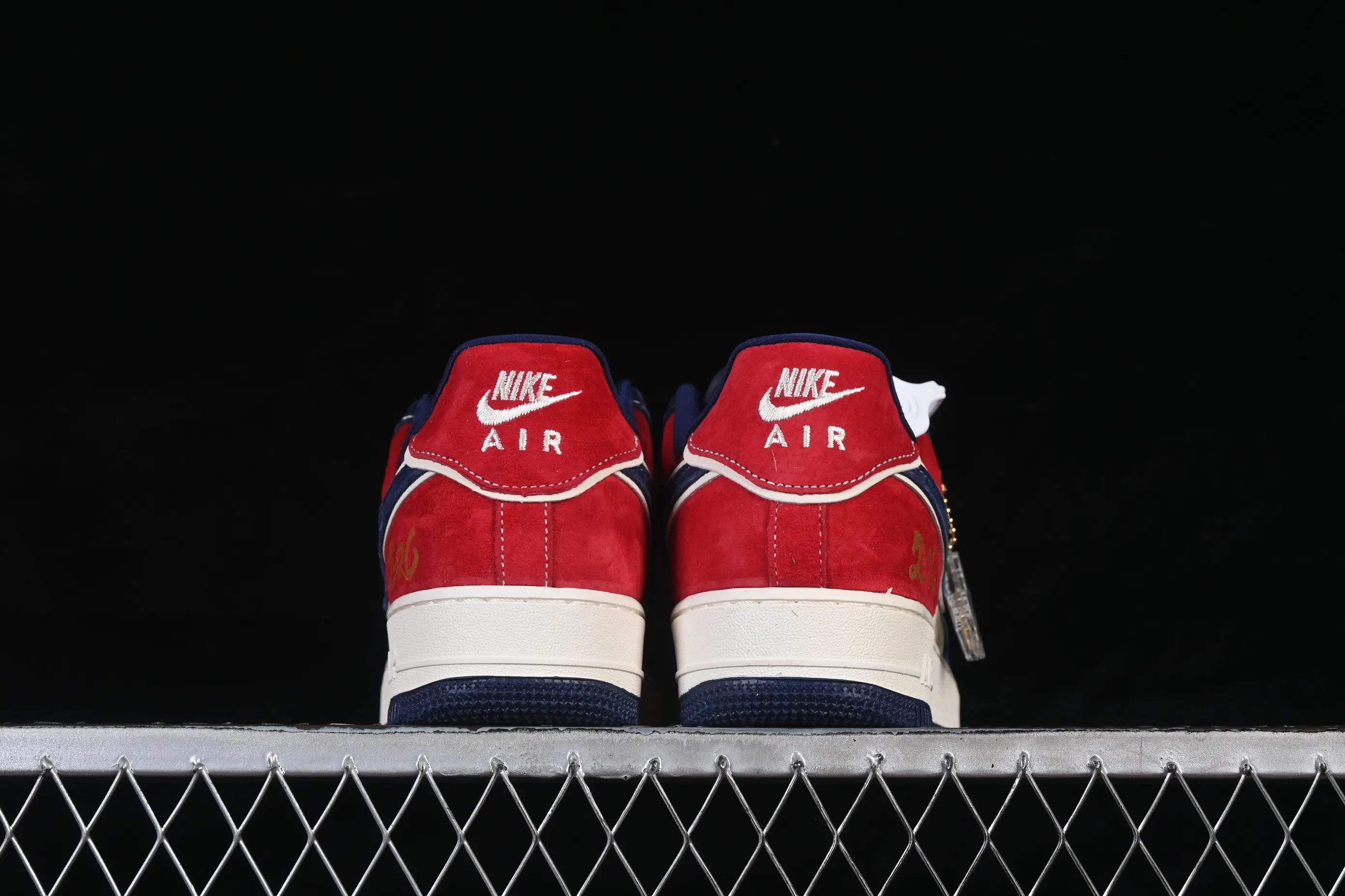 All categories Nk Air Force 1 Air Force series Nk Air Force 1 Low Air Force low-top Nike Air Force 1'07 Low Year of the Horse limited national style Air Force 1 low-top casual sneakers DF0188-136